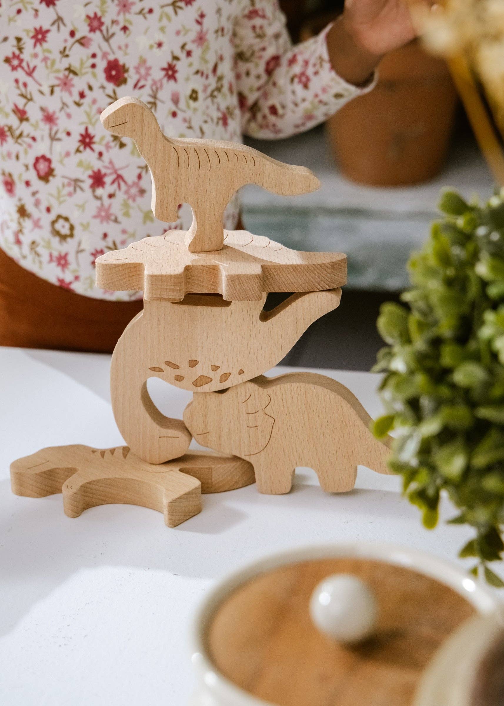 wooden balance puzzle - dino (7 pcs)