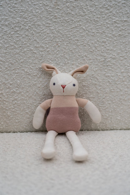 baby threads cream bunny