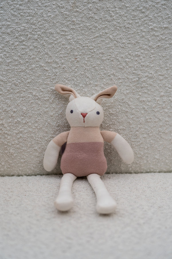 baby threads cream bunny