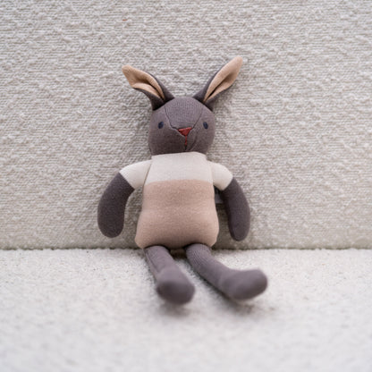 baby threads grey bunny