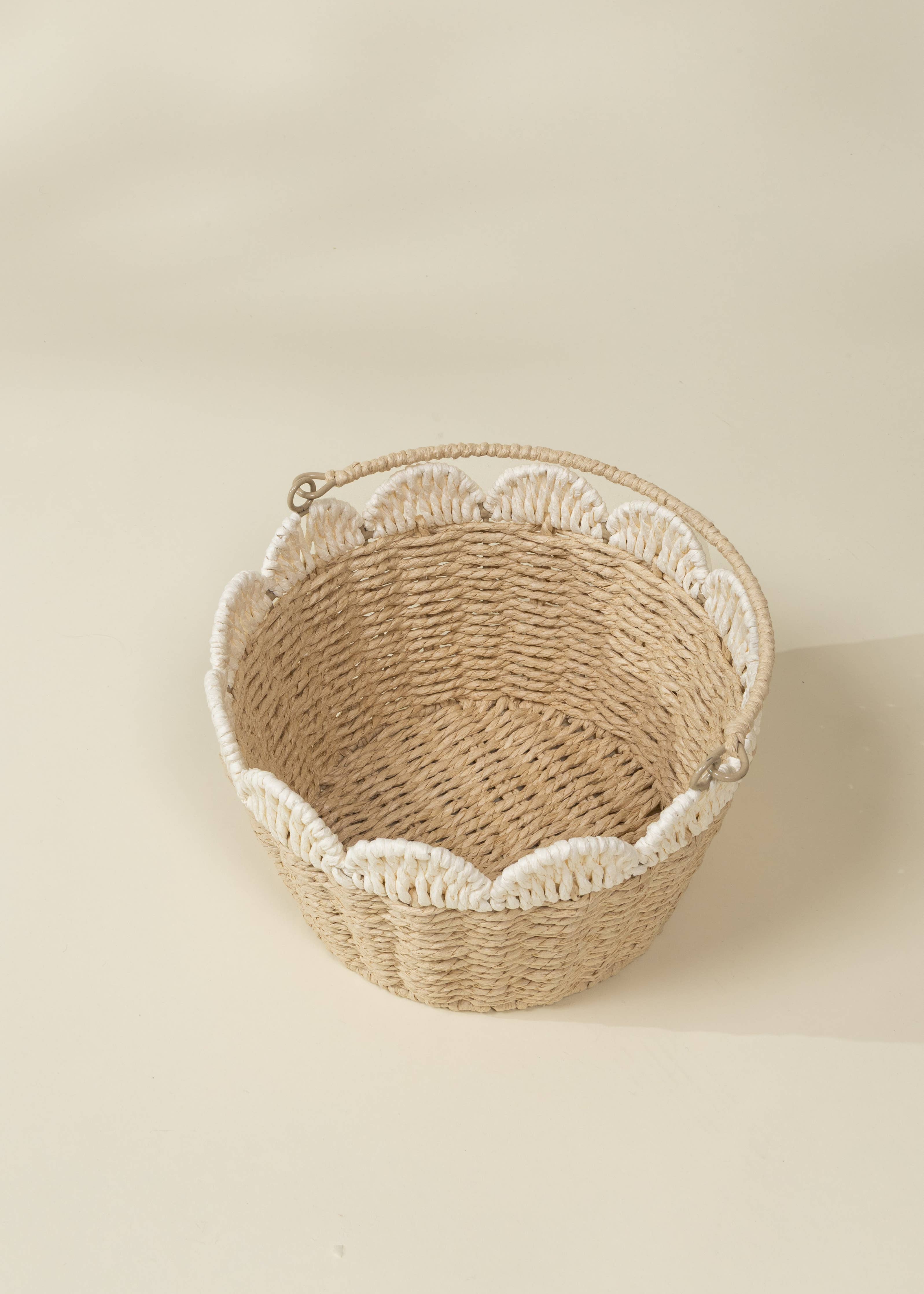 scallop edge basket